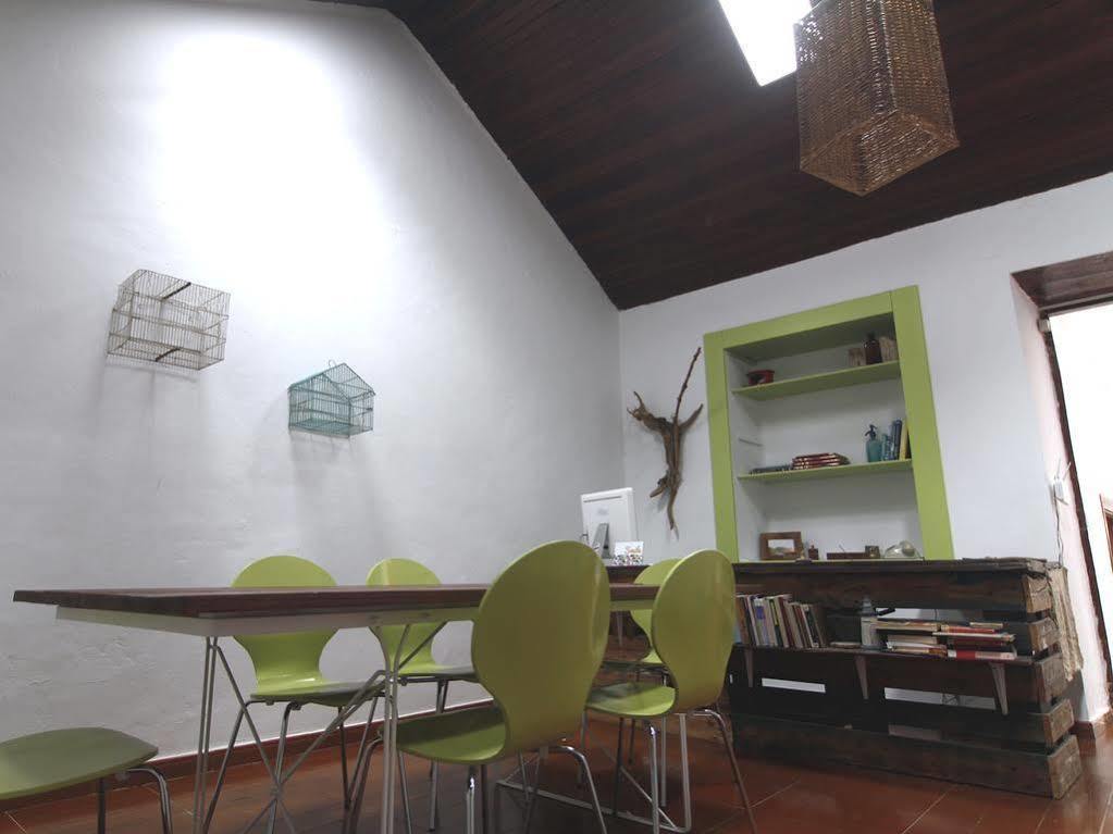 La Papaya - Eco - Yoga - Hiking - Hostel Agaete  Exterior photo